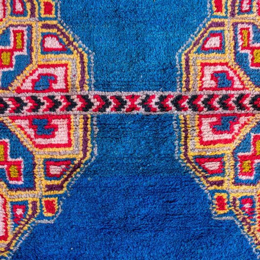 Beck Vintage Moroccan Taznakht Rug | 2'2" x 3'11"
