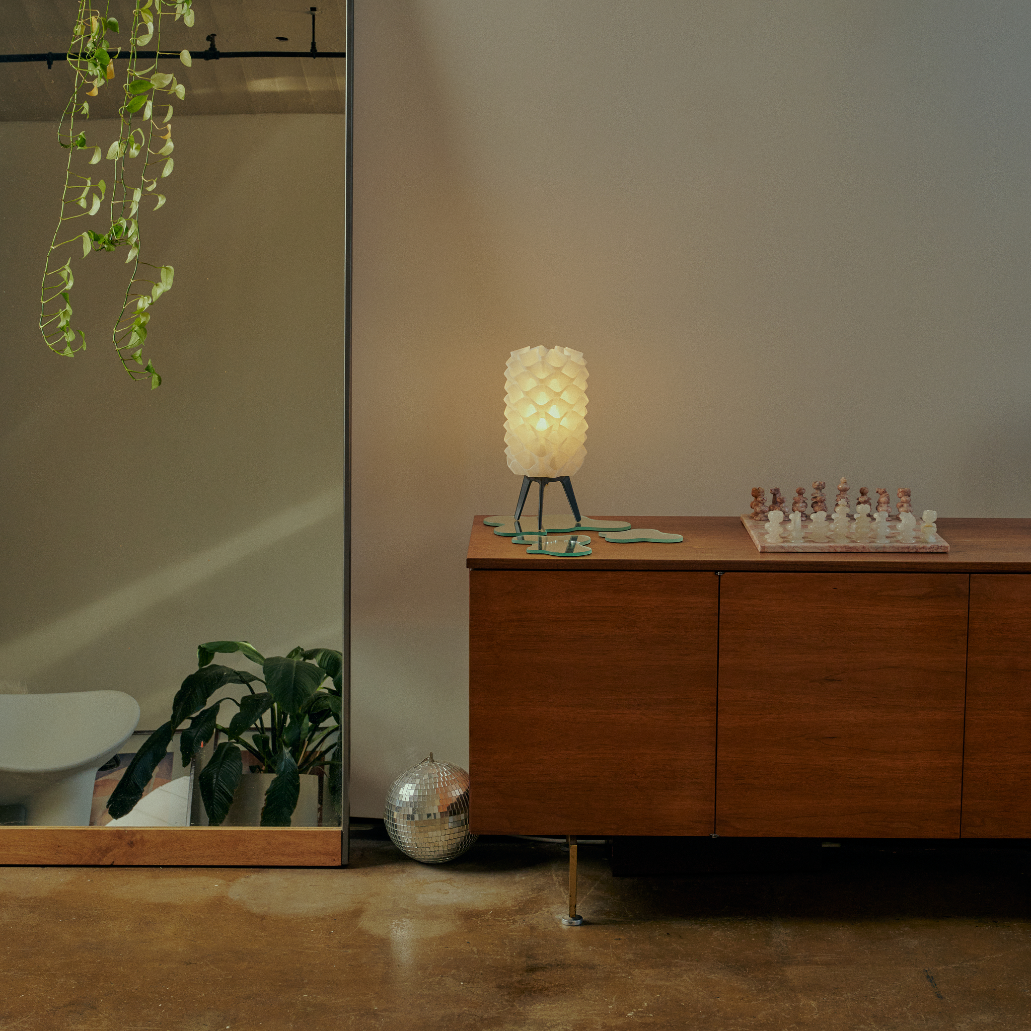 Lotus Lamp