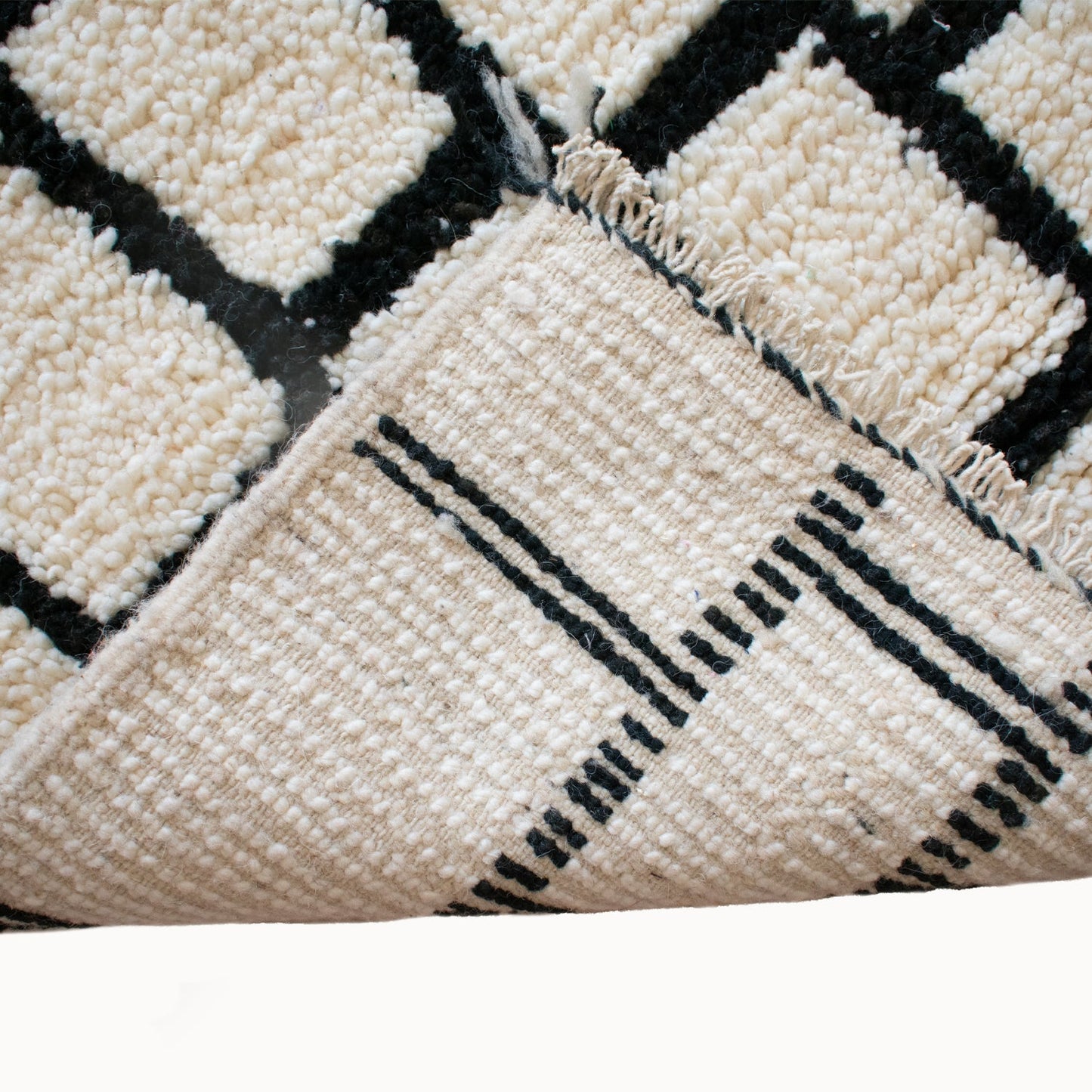 Contemporary Moroccan Rug | 2'3" x 3'5"