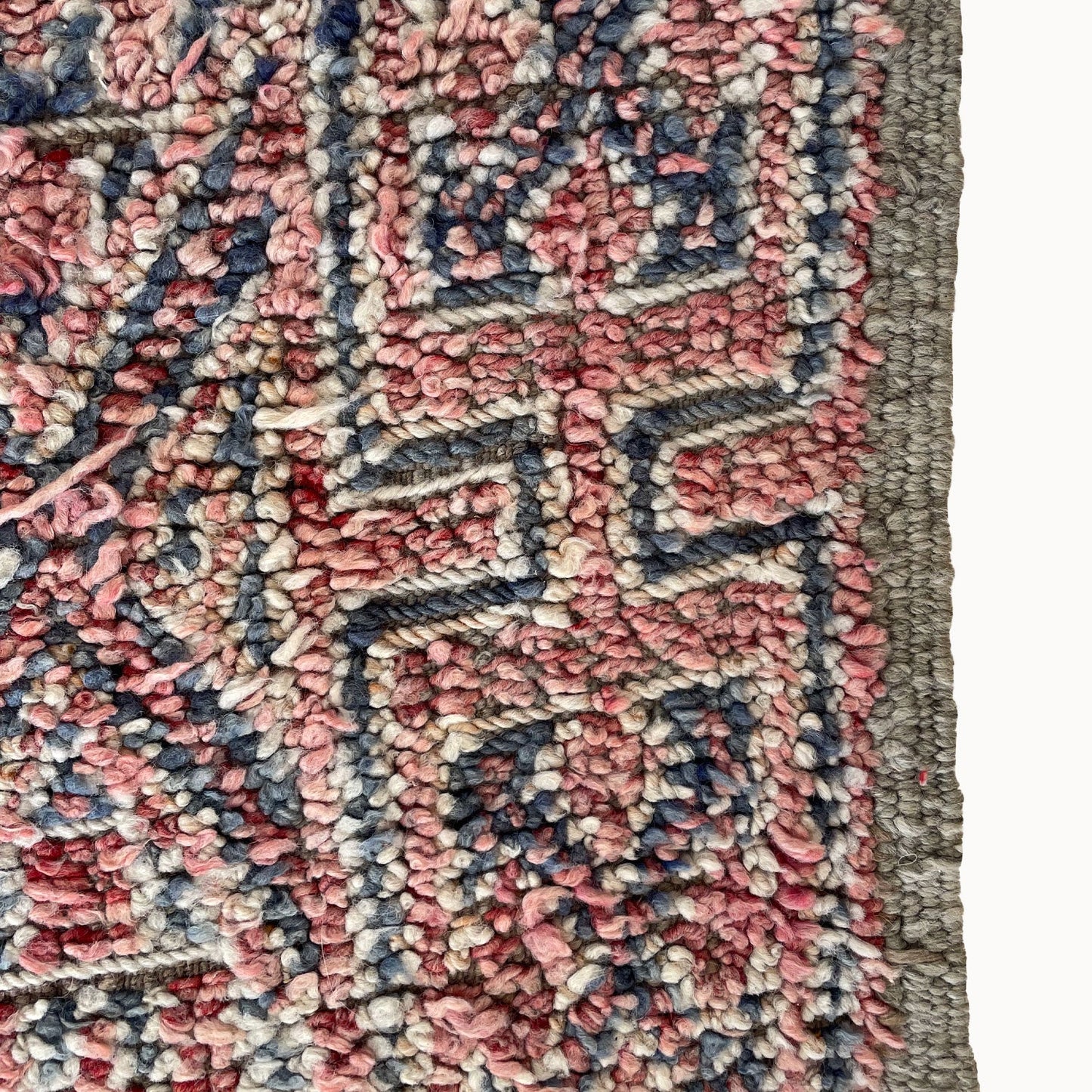 Emory Vintage Moroccan Beni Mguild Rug | 7’ x 10’